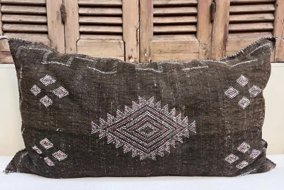 Sabra Kussen uit Marokko bruin 100cm x 50cm incl vulling nr.63081