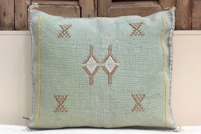 Sabra Kussen uit Marokko groen  45cm x 45cm incl vulling nr.94069