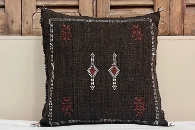 Sabra Kussen uit Marokko bruin 45cm x 45cm incl vulling nr.94154