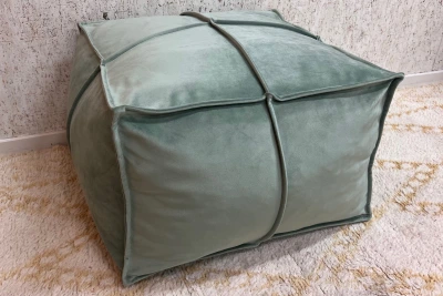 Velvet poef  light mint 60cm x 60cm x 40cm hoog