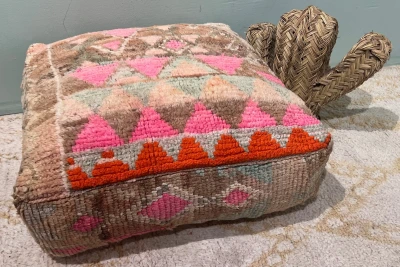 Marokkaanse Poef nr.47032 60cm x 60cm x 25cm incl. vulling