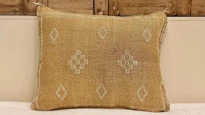 Sabra Kussen uit Marokko licht bruin 60cm x 40cm incl vulling nr.93340