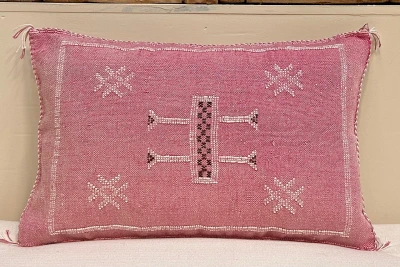Sabra Kussen uit Marokko roze 60cm x 40cm incl vulling nr.93362