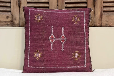 Sabra Kussen uit Marokko aubergine 45cm x 45cm incl vulling nr.64046