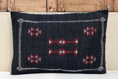 Sabra Kussen uit Marokko zwart 60cm x 40cm incl vulling nr.93314