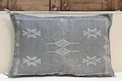 Sabra Kussen uit Marokko grijs 60cm x 40cm incl vulling nr.93322