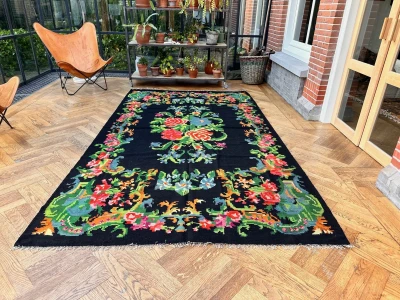 authentieke Rozenkelim  uit Moldavie 4510 325cm x 186cm