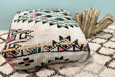 SALE Marokkaanse Poef 60cm x 60cm x 25cm nr: 72043 incl. vulling  