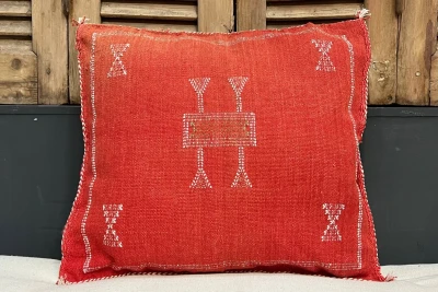 Sabra Kussen uit Marokko rood 45cm x 45cm incl vulling nr.55330