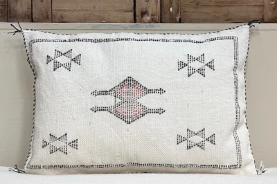 Sabra Kussen uit Marokko wit 60cm x 40cm incl vulling nr.93230