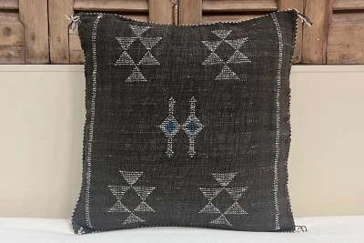 Sabra Kussen uit Marokko bruin 45cm x 45cm incl vulling nr.64084