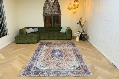 Sale Showroom model Vintage look vloerkleed 230cm x 160cm