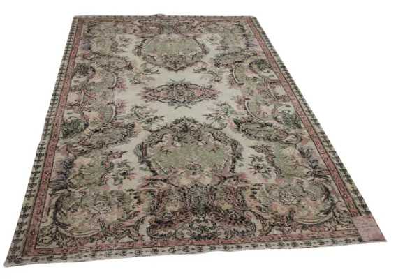 Vintage vloerkleed beige, groen, roze nr.17041 274cm x 168cm  