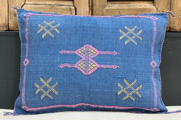 Sabra Kussen uit Marokko blauw 60cm x 40cm incl vulling nr.54019