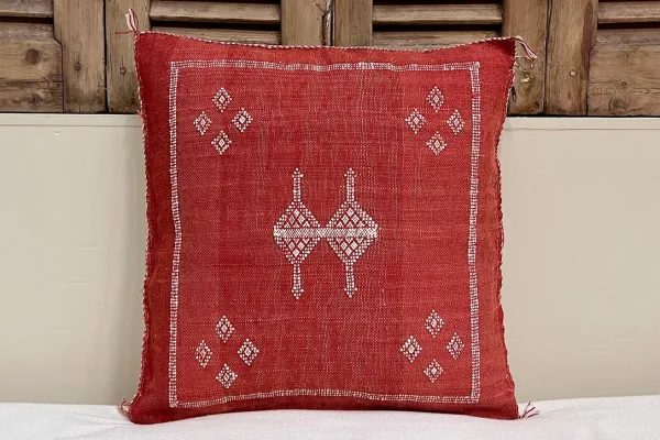 Sabra Kussen uit Marokko rood 45cm x 45cm incl vulling nr.64120