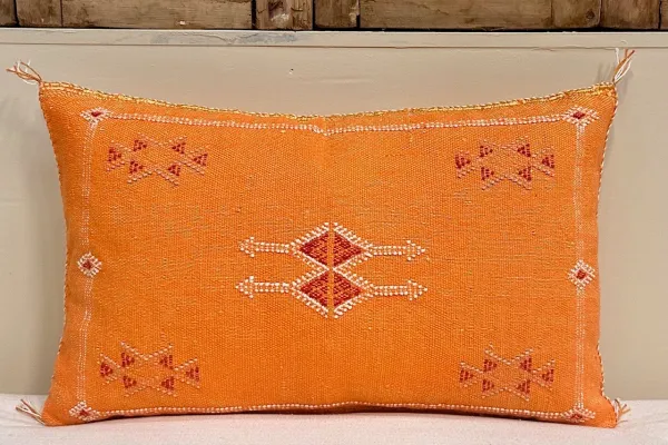 Sabra Kussen uit Marokko oranje 60cm x 40cm incl vulling nr.93347