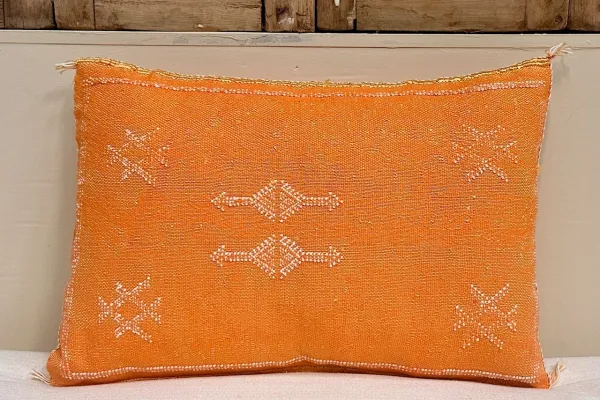 Sabra Kussen uit Marokko oranje 60cm x 40cm incl vulling nr.93350