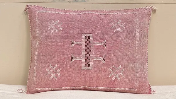 Sabra Kussen uit Marokko roze 60cm x 40cm incl vulling nr.93363