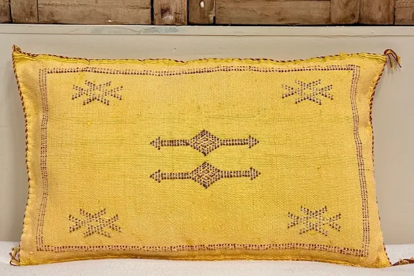 Sabra Kussen uit Marokko geel 60cm x 40cm incl vulling nr.93369