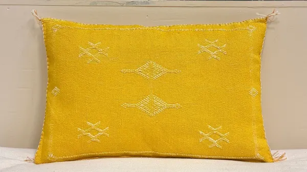 Sabra Kussen uit Marokko geel 60cm x 40cm incl vulling nr.93372