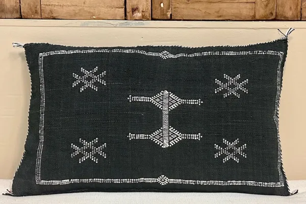 Sabra Kussen uit Marokko zwart 60cm x 40cm incl vulling nr.93385