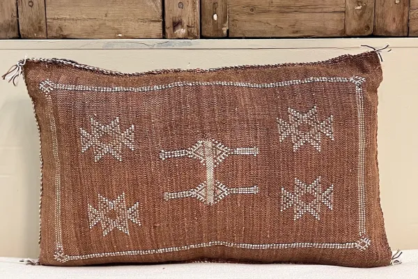 Sabra Kussen uit Marokko bruin 60cm x 40cm incl vulling nr.93278