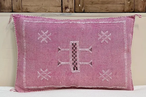 Sabra Kussen uit Marokko roze 60cm x 40cm incl vulling nr.93294