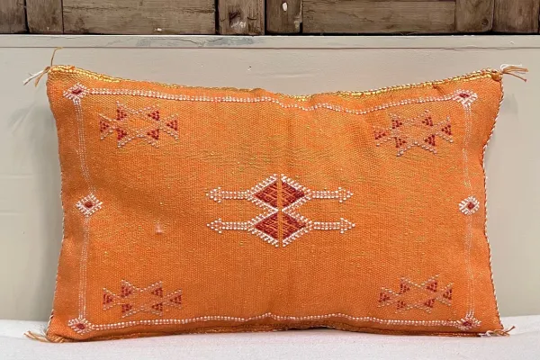 Sabra Kussen uit Marokko oranje 60cm x 40cm incl vulling nr.93308