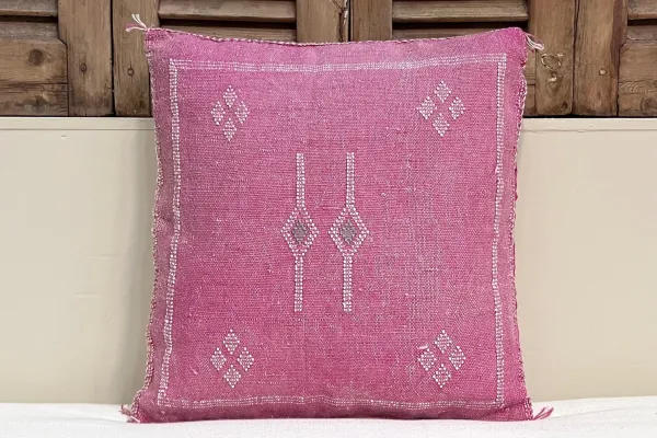 Sabra Kussen uit Marokko roze 45cm x 45cm incl vulling nr.64093