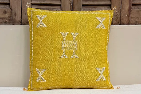 Sabra Kussen uit Marokko geel 45cm x 45cm incl vulling nr.64097