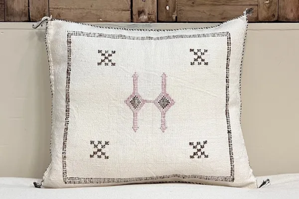 Sabra Kussen uit Marokko wit 45cm x 45cm incl vulling nr.64103