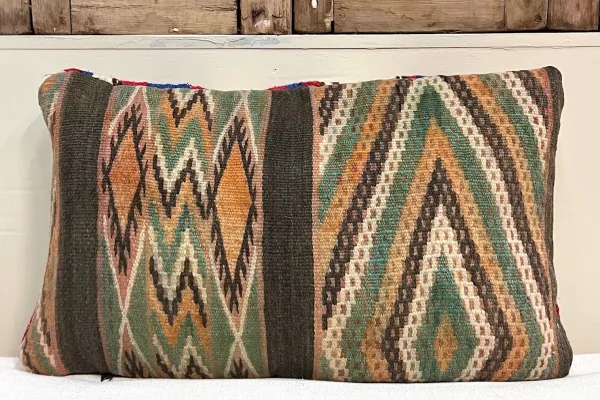 Marokkaans berber kussen nr. 8222 60cm x 40cm 