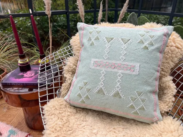 Sabra style kussen Marokko groen 45cm x 45cm (VOORVERKOOP, leverbaar in juli)