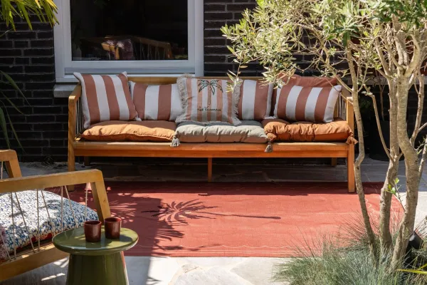 SALE Buitenkleed 230cm x 160cm gemaakt van PET Flessen Showroom model