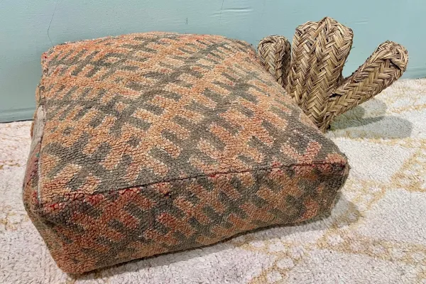 Marokkaanse Poef nr.21121 60cm x 60cm x 25cm incl. vulling  