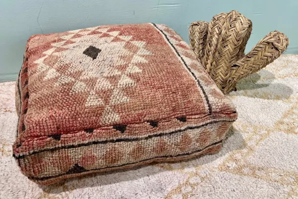 Marokkaanse Poef nr.77113 60cm x 60cm x 25cm incl. vulling  