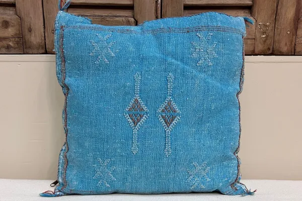 SALE Sabra Kussen uit Marokko blauw 45cm x 45cm incl vulling (zie foto's)