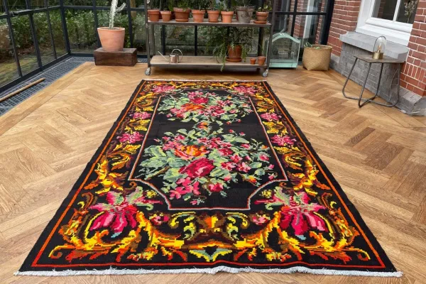 Rozenkelim authentiek, handgeweven in Moldavië 10523 296cm x 154cm