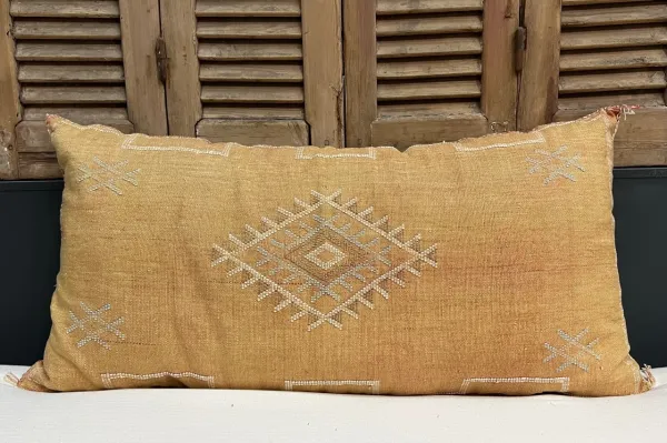 Sabra Kussen uit Marokko oranje 100cm x 50cm incl vulling nr.22606