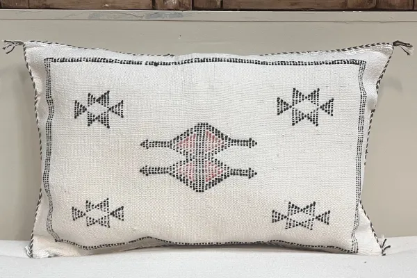 Sabra Kussen uit Marokko wit 60cm x 40cm incl vulling nr.93254
