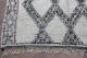 oude beni ouarain hoogpolig vloerkleed uit Marokko 74157 300cm x 187cm