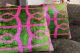 Ikat Velvet kussen groen roze 60cm x 40cm incl binnen kussen  