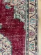Vintage vloerkleed rood met groen 18809 276cm x 173cm.